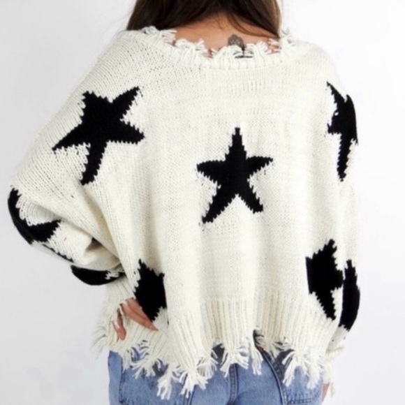 Destructed Star Sweater with Frayed Trim - Slightly Cropped, Oversized Fit - Picture 3 of 15